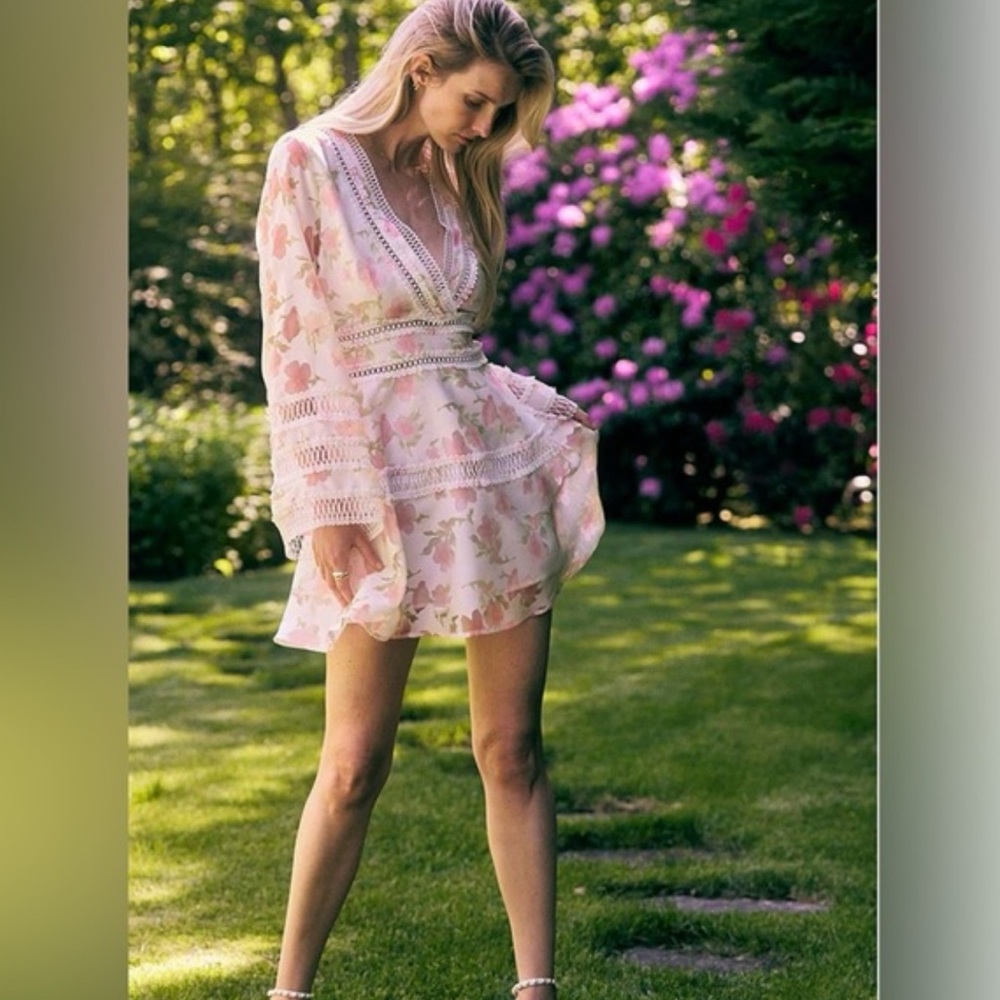 Layered with Love Eloise Floral Lace Mini Dress NWT Boho Romantic S Feminine